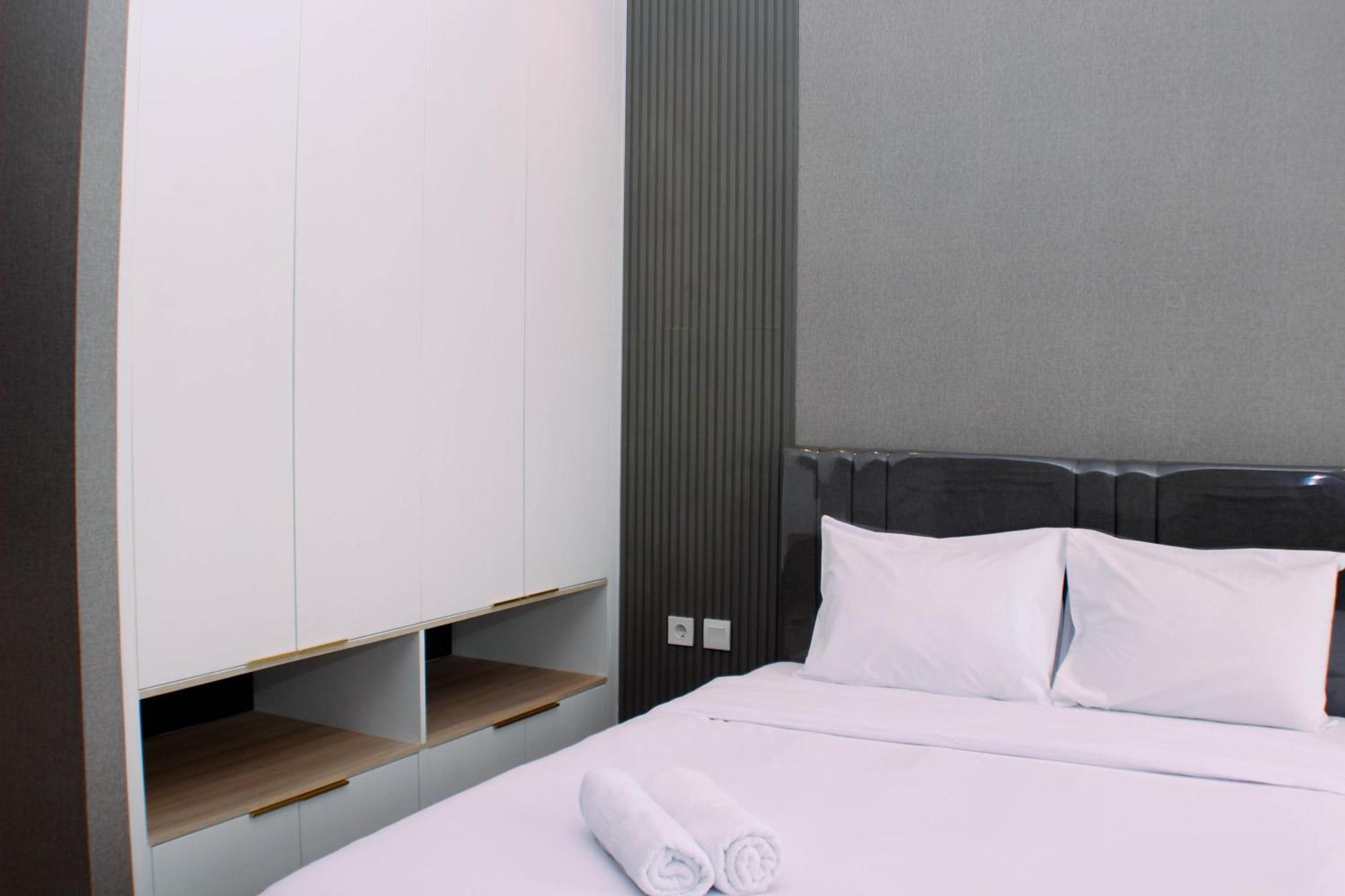 Modern Look And Restful At 32th Floor Vasanta Innopark By Travelio Bekasi