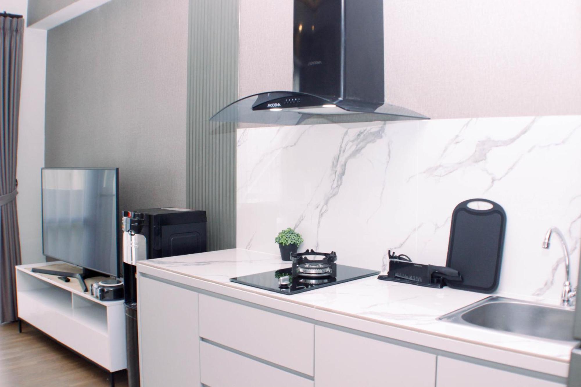 Modern Look And Restful At 32th Floor Vasanta Innopark By Travelio * Bekasi